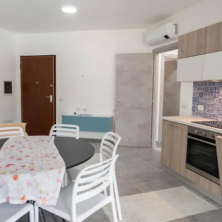 Villette Con Piscina A 300m Dalla Spiaggia Di Feriehus Budoni